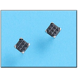 [P121] PENDIENTES ORO BLANCO 18KL C. NEGRA 6X6